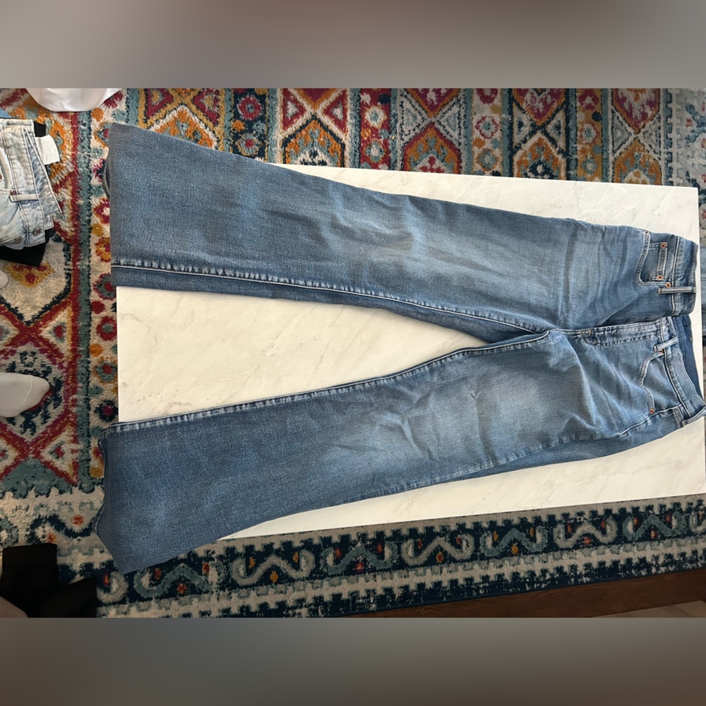 Gap Flare Highrise Jeans in Tall..never worn